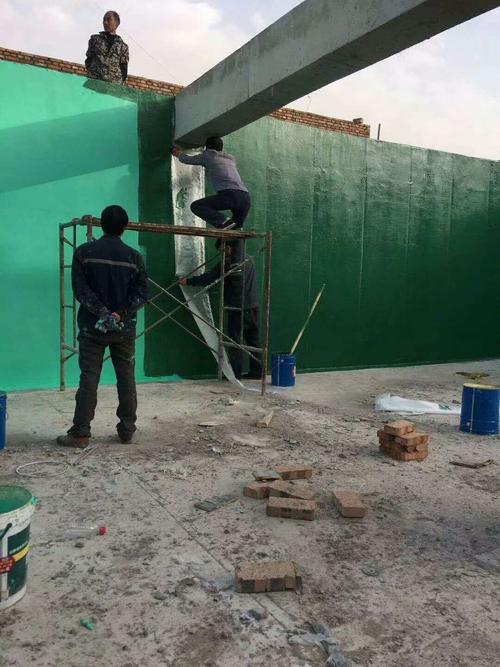 台安针对老旧车间地面普遍存在的起砂、裂缝问题